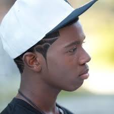 Stream Leticia Dennis music