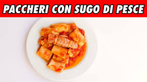 Cuocete i paccheri in abbondante acqua salata, scolateli ben al dente e saltateli in padella con il sugo di scorfano ultimandone la cottura. Paccheri Al Sugo Di Mazzancolle Panocchie E Sogliole Oggicucinamirco Youtube