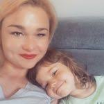 Anna Hrywniak's Instagram, Twitter & Facebook