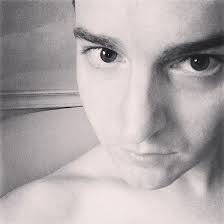 Dennis Alexis Blogg: Du ser rakt igenom mig