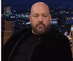 How Kevin James Lost 80 Pounds