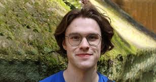 Stephen Sansom's Instagram, Twitter & Facebook