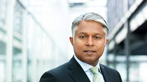Kgaa (dws) is one of the world's leading asset managers with eur 700bn of with sustainability criteria will find a multifaceted range of options offered at deutsche bank. Deutsche Bank Dws Baut Fuhrungsteam Um Manager Magazin