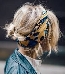 6/ bandana sous forme de pochette. 15 Idees De Coiffure Avec Un Bandana