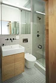 27 Small And Functional Bathroom Design Ideas Restroom Design Modern Bathroom Design Small Apartment Bathroom