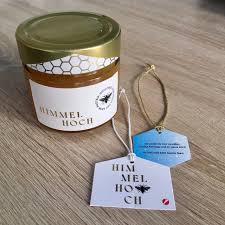 Partner bank is a specialist in bonds, shares, funds and physical gold, and offers financial advisors and their customers access to the securities market. Let It Bee Summende Verstarkung In Der Bank Austria Unicredit