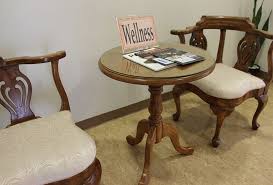 What is the word of coffee table referring to? Wellness Center The Medical City Clark