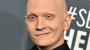 Barry's Anthony Carrigan Studied Russian YouTubers To Play NoHo Hank