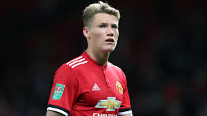 Scott mctominay is 24 years old (08/12/1996) and he is 193cm tall. Scott Mctominay Signs New Manchester United Contract Eurosport