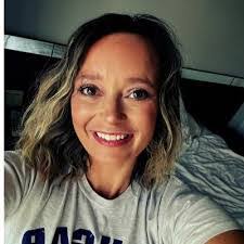 Jocelyn Jacobsen's Instagram, Twitter & Facebook