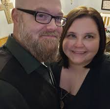 What is a good vanilla low pop server to teach a newbie on?