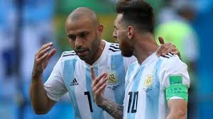 منتخب الأرجنتين لكرة القدم (بالإسبانية: Ø§Ù„Ø£Ø±Ø¬Ù†ØªÙŠÙ†ÙŠ Ù…Ø§Ø³ÙƒÙŠØ±Ø§Ù†Ùˆ ÙŠØ¹ØªØ²Ù„ ÙƒØ±Ø© Ø§Ù„Ù‚Ø¯Ù… Ø¨Ø´ÙƒÙ„ Ù…ÙØ§Ø¬Ø¦ Ø§Ù„Ø±ÙŠØ§Ø¶ÙŠ Ù†Øª