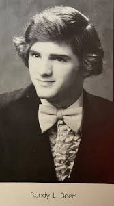 With heavy heart I'm reporting the death of Randy Fields. We served  together in VS-29 from 84-86. Randy being a AT wasn't a bad guy after all.  Raise a beer in his