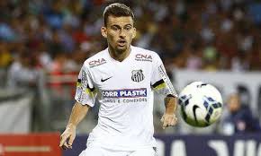'vou dar continuidade no meu trabalho aqui no santos'. Lucas Lima Nearing Inter Switch Forza Italian Football
