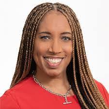 Tracie Connors's Instagram, Twitter & Facebook