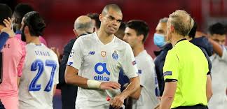 Porto had the best opportunity of a cagey first half in seville, with jesús corona blasting over from close range after giving ben chilwell the slip. Ihjf5r90oixbpm