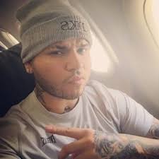 Stream Mix Reggaeton La Nueva & La Ex DJ Aki (E.A Video 2019) by djakiperu 