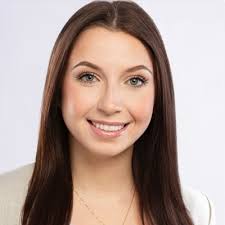 I am so excited to share that effective June 1st, I will be working  alongside Crystal Powers in leading the Inside Sales Team at Design  Collective by Cintas! I am so thankful