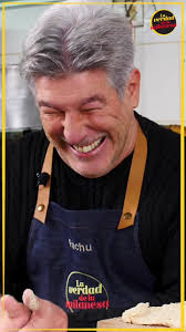 LA VERDAD DE LA MILANESA DE PACHU PEÑA 🤣 El humorista cocinó una suprema  napolitana y habló de todo: cuántos chistes le piden por semana, cómo se  lleva con el “nuevo humor” y sus desafíos arriba del ...