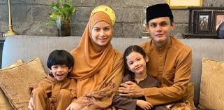 Cerita tentang pasangan lisa surihani dan yusry kru. Ou3dnmcozcdu M