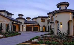 In this unmatched collection of mediterranean house plans from the sater design collection you will feel like you are living in a grand estate in italy or spain. 15 Sophisticated And Classy Mediterranean House Designs Home Design Lover