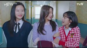 Previously, netizens had suggested hyeri for the role, due to her excitable personality. True Beauty Episode 1 Dramabeans Korean Drama Recaps