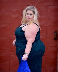 Lisa's #HolidayDoubleSlay – Esther | Mustangsallytwo