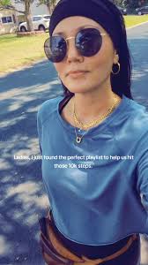 Alicia Deere's Instagram, Twitter & Facebook