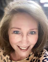 Tina Gust's Instagram, Twitter & Facebook