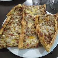 Altingul Pide Bursa Menu Fiyatlari Menu Pideler Kiymali Pide 14 Tl Kusbasi Pide 15 Tl Kasarli Pide 15 Tl Karisik Pide 17 Tl Cantik Kiymali Cantik 4 Kis Bursa