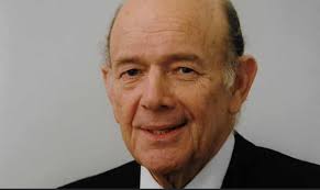 I was born in Humprey St just off the Old Kent Rd in 1957. We moved when I  was 4 to Kent House opposite Glen gall Rd. I went to Coburg Rd