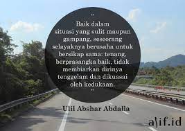 Kalau seseorang berhusnuddhon bahwa setiap malam adalah lailatul qadar, maka ia akan selalu beribadah dengan giat pada setiap malam dan menghindari maksiat. Ngaji Hikam Prasangka Baik Adalah Sumber Kebahagiaan Alif Id