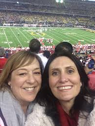 Natalie Kapral Baur (@nkbaur)