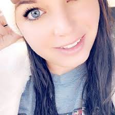 Alicia Mims's Instagram, Twitter & Facebook