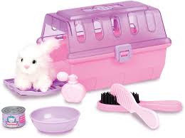Hellokittygamesplay.com is a website where you can play fun hello kitty online games for free. Amazon Com Play Circle By Battat Pink Cat Grooming Kit Pretend Play Cat Carrier With Plush Kitten Brush Toy Food And Accessories Pet Vet Care Set For Kids Ages 2 And Up 7 Pieces Toys Games