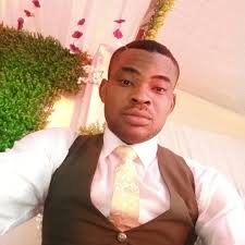 🚨 BREAKING: Ole Gunnar Solskjaer dey under consideration to return to  #mufc. [Samuel Luckhurst, MEN]