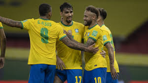 Além da publicação, feita horas antes do jogo contra a rússia, as brasileiras entraram em campo para o amistoso com uma faixa escrita: Jogadores Da Selecao Brasileira Decidem Jogar A Copa America Jogada Diario Do Nordeste