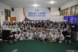 Kata dia, ada beberapa syarat untuk mengajukan permohonan bantuan modal usaha bagi pedagang kecil dan pedang miskin ke baitul mal aceh besar. 4 000 Beasiswa Disalurkan Baitul Maal 1895 Bagi Siswa Mahasiswa Dhuafa Gajah Mada News