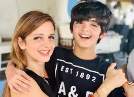 Sussanne khan and gayatri oberoi recently visited their bestie sonali bendre who is currently in hrithik roshan's former wife sussanne khan is well known name in interior designing circuit and. Sussanne Khan Celebrates Her Son Hridaan S Birthday Amid Quarantine Shares An Adorable Post For Him Bollywood News Bollywood Hungama