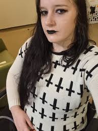 Coal is overrated. Nothing kills the holiday spirit quite like giving a  middle finger to your loyal fans.