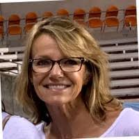 Karen Pugh's Instagram, Twitter & Facebook