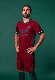 See more of seleções de portugal on facebook. Portuguese Fc Wolverhampton Unveils Inspiring Portuguese Like As Third Kit Ojb Sport