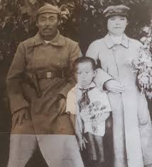 첫째 (잘못을 저지르지 않는 사람은 없다.) 잘못을 깨닫지 못하는 것만이 사람의 잘못이다. Mthug 4mvm93im