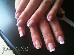 Tuto Comment Faire Ses Ongles En Gel Uv Soit Meme Debutant Ongle Gel Uv Ongles En Gel Simples Formes Pour Ongles
