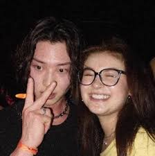 We been cryin bout mooncovey & covinsky parallels when the first ever  parallel was in fact in S1, Kitty-Minho Chuseok and Eve Song-Daniel Covey  March Thanksgiving Minho fell in love