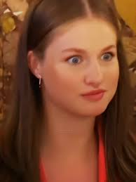 Princess Leonor and Sofia Gay Moments