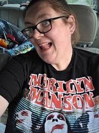 My favorite short spongebob shirt ever ❤️