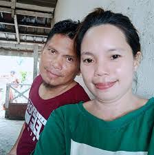 Maureen Gomez's Instagram, Twitter & Facebook