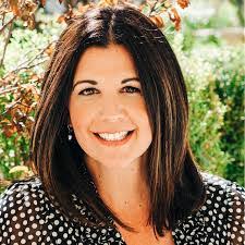 Julia Meadows's Instagram, Twitter & Facebook