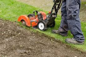 The yard butler edge 180 is a powerful manual lawn edger with an extendable shaft that can be used in adjusting the tool. Lawn Edge Trimmer Media Database